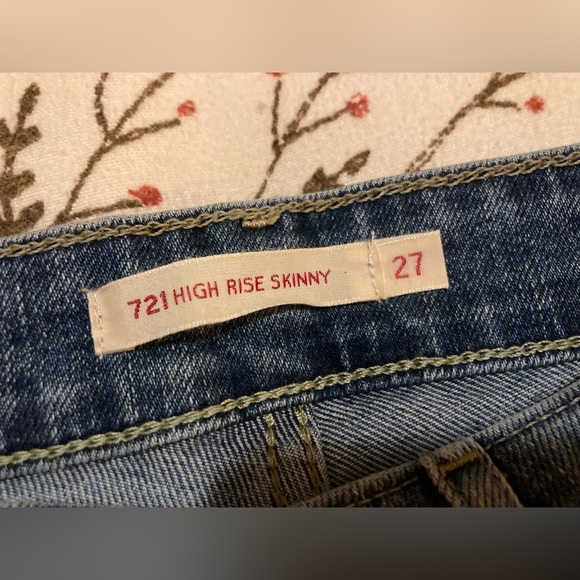 Beautiful Levis 721 High Rise Skinny jeans • Size 27/4 R • NWOT • NEW never worn - Picture 6 of 8